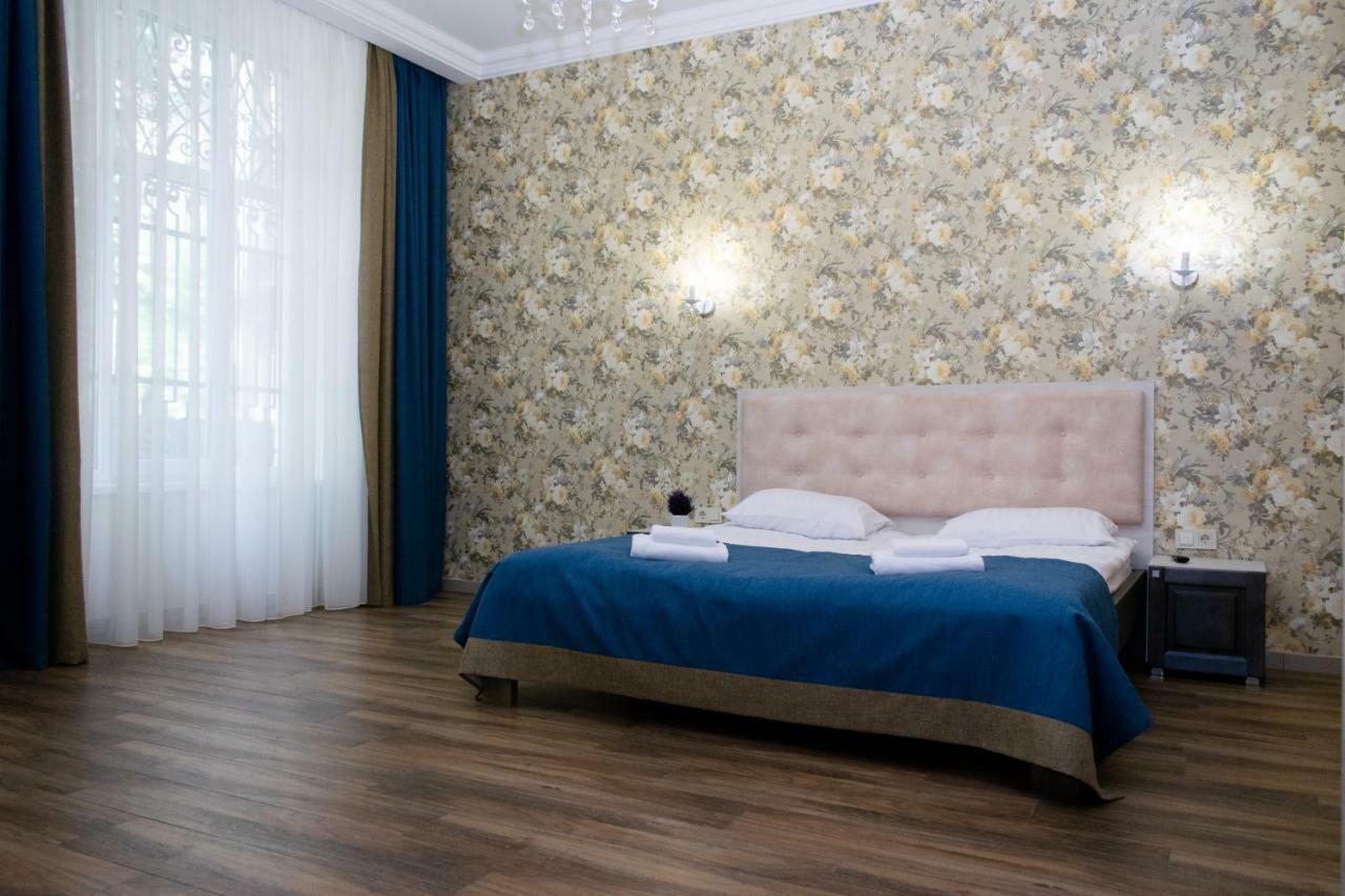 Mini Hotel Barvy Lvova On Kostyushka St. Exterior foto